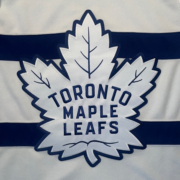 Toronto Maple Leafs Adidas Stadium Series Jersey - Picture 3 of 5